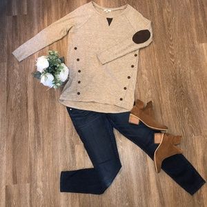 Oversized tan sweater with buttons and patches - M